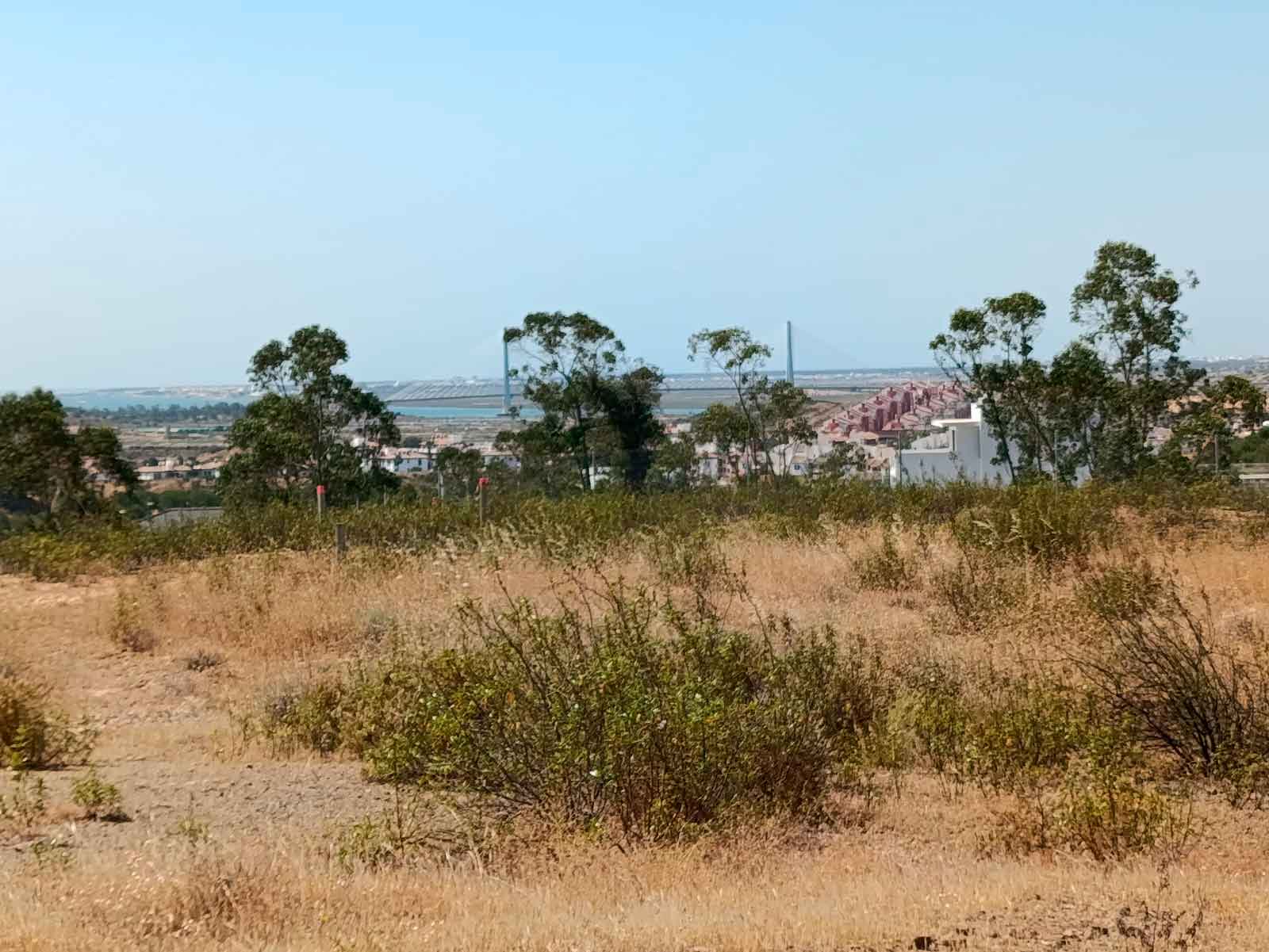 Piso en planta baja con terraza privada y garaje