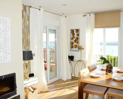 Casa en Ayamonte adosada con vistas al río. 3 plantas