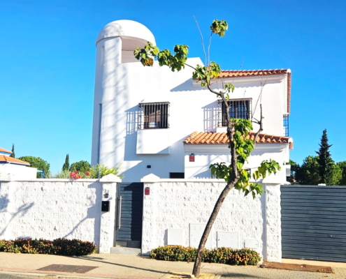 Villa en venta en Costa Esuri, Ayamonte